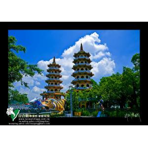 左營龍虎塔