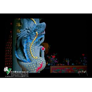 北埔慈天宮龍柱