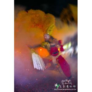 炮炸八家將