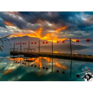 日月潭彩霞