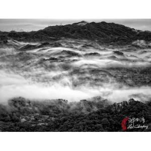 大山背山嵐雲霧