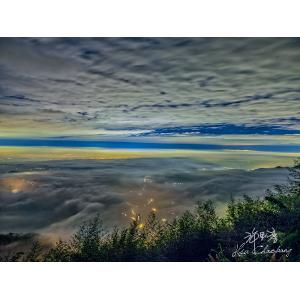 隙頂雲海