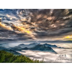 隙頂雲海晚霞